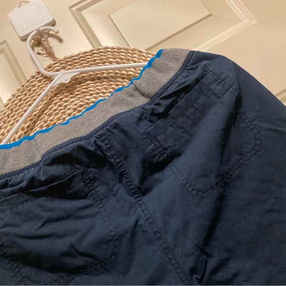 NWOT Cat & Jack Boys Navy Blue Snowpants Straight Husky XL (16) - Picture 4 of 5